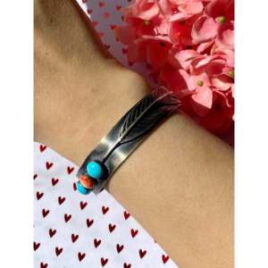 Tony Yazzie Kingman Fashion <b>Cuff</b> Bracelet Turquoise & Spiny Oyster Sterling Silver <b>Feather</b> Design - Product Image 2