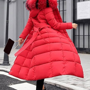 Manteau bouffant chaud pour femmes personnalisable de qualité supérieure avec col en fourrure détachable et tissu doux - Product Image 2