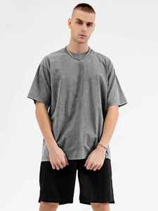 เสื้อยืดคอกลมแขนสั้นทรงสตรีทสไตล์ผ้าคอตตอน/โพลีเอสเตอร์ผสมเนื้อหนัก ซักกรด ระบายอากาศได้ดี สำหรับผู้ชาย  ผลิตตามสั่งจากโรงงาน - Product Image 3
