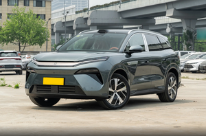 Tang L EV 2025 SUV Mediano Eléctrico Puro de Alto Rendimiento 2WD/4WD NEDC 101-200km Batería 90-110kWh China - Product Image 2