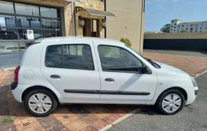 RENAULT CLIO 1.2 USADO, 2006, Volante a la Izquierda/Derecha - Product Image 3