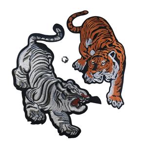 Parches de fieltro de PVC bordados de alta calidad de Tepra Sports, el nuevo corazón de diseño del mejor proveedor para ropa y sombrero, servicio OEM - Product Image 1