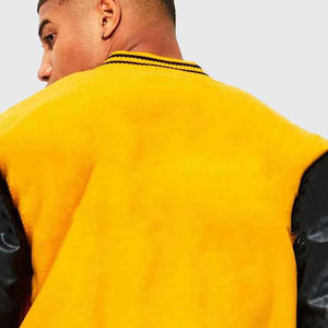 Vente en gros Veste Letterman brodée imprimée personnalisée pour hommes quantité minimale de commande bas Veste universitaire pour hommes de couleur unie pour l'extérieur - Product Image 4