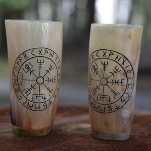 Personalizado exquisito Vintage oso bebiendo Koi taza hecha a mano cuerno Natural corto antiguo tallado estilo Animal negocio perfecto - Product Image 2