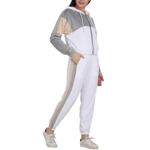 Quantité en vrac vente chaude fabriqué en usine femmes survêtement concevoir votre propre Style respirant femmes survêtement 2026 - Product Image 2