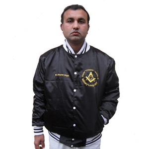 Chaquetas de béisbol universitarias de satén con logotipo personalizado Chaquetas de poliéster de talla grande de invierno Tela transpirable y lavada - Product Image 1