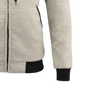 Sudaderas con capucha GSM 450 personalizadas altamente demandables para hombres, sudaderas con capucha de mezcla de algodón básicas personalizadas transpirables a la venta hechas en Pakistán - Product Image 2