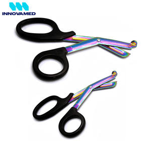 Ciseaux de traumatologie paramédical d'infirmière robuste Ciseaux chirurgicaux à lame multicolore noire 7.25 PAR ciseaux chirurgicaux INNOVAMED - Product Image 3