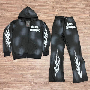 Chándal Vintage Lavado al por Mayor |   Conjunto Deportivo Urbano de Peso Pesado con Logotipo Personalizado Estampado |   Conjunto de Sudadera con Capucha y Pantalones Deportivos - Product Image 4