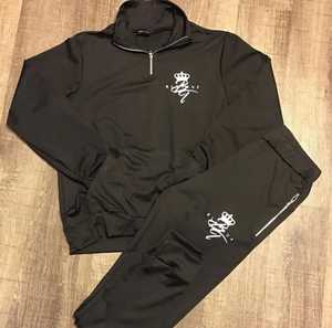 Chándal deportivo ajustado para hombre, jersey negro completo, camiseta de gimnasio de talla grande y pantalones para correr con diamantes de imitación y técnicas lavadas - Product Image 2