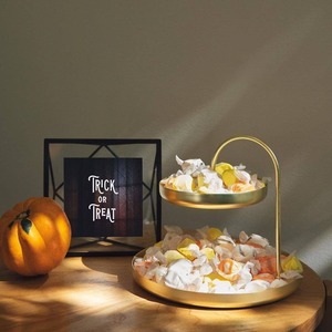 Organisateur de stockage cosmétique en métal doré fabriqué à la main pour le style de table de vanité et l'affichage décoratif à la maison moderne - Product Image 3