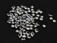 Piedra preciosa calibrada suelta de 4 mm a 12 mm facetada cuadrada de zafiro blanco para fabricación de joyas dureza 9 corindón de laboratorio