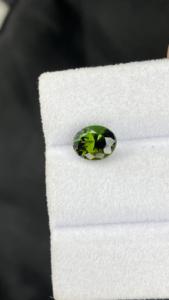 Solo en mi tienda, certificado, el color más raro de tanzanita Natural, corte de forma ovalada, zoisita Natural, tanzanita, lupa de 1,85 quilates limpia - Product Image 2