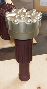 Mèche de forage DTH R2175 pour le forage de roche, certifiée ISO, filetage API pour l'industrie minière - Product Image 3