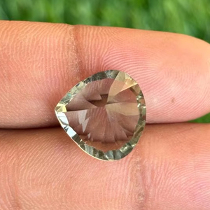 Direct Inde Fabricant Naturel Vert Aigue-Marine Poire Coupe Coeur Poli Pierres Précieuses En Vrac Fabrication de Bijoux Certifié IGI - Product Image 6