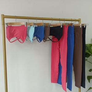 บราออกกำลังกายผ้าไนลอนสแปนเด็กซ์ระบายอากาศระบายอากาศระบายอากาศได้สำหรับเล่นโยคะฟิตเนสแบบครอสแบคโลโก้ออกแบบได้ตามต้องการ - Product Image 3