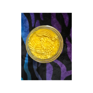Manteca de karité amarillo puro sin refinar disponible para exportación con textura rica y aroma natural - Product Image 5