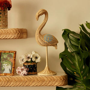 Venta caliente nueva tendencia decoración de flamencos hecha a mano natural para decoración del hogar y fiesta especial de las mejores fibras de ratán natural - Product Image 2