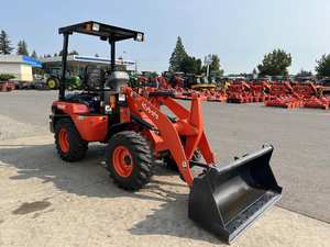Chargeur sur pneus Kubota R430 2023 | Chargeur compact de 2.6 tonnes avec moteur diesel de 47.6 CV | Équipement de construction et agricole - Product Image 2
