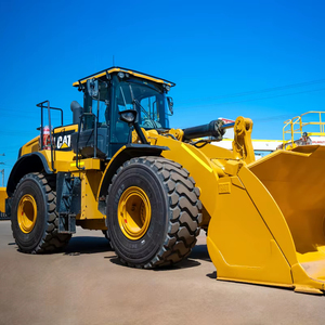 High Quality Used 44.7KW Power 0.8 Cubic Meter Bucket Capacity 920 Wheel Loader 1-year warranty For Sale - Product Image 1