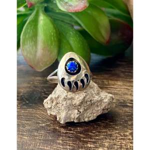 Navajo Handmade <b>Blue</b> <b>Opal</b> Sterling Silver Bear Claw <b>Ring</b> Size 7 - Product Image 1