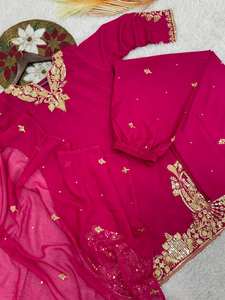 Ensemble 3 pièces de style Salwar Kameez avec Kurti Plaza et Dupatta, belle broderie réversible pour les fêtes - Product Image 4