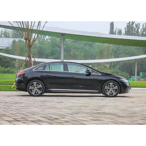 Sedán Diésel Usado 2025 de Largo Alcance con Asistente Inteligente al Conductor, Interior y Exterior Impecables, Transmisión Automática y Techo Solar Panorámico - Product Image 4