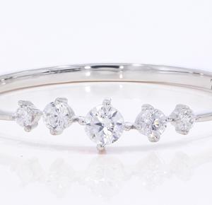 Bague en argent sterling de style punk unisexe avec pavé de 5 pierres rondes en moissanite luxueuse de 0,14 ct, vente en gros OEM - Product Image 1