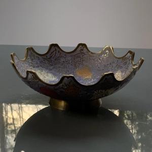 Bol de service décoratif à motif floral violet, vaisselle classique, parfait pour les occasions spéciales, présentation de table et cadeaux - Product Image 5