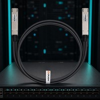 Câble InfiniBand NDR 800G OSFP Finned Top Passive Direct Attach Copper Twinax 0.1W pour réseau de commutation haute vitesse