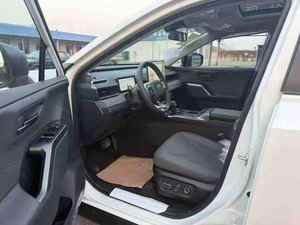 Venta al por Mayor de SUV RAV4 Híbrido 2025, 4.5L de Aspiración Natural, Automático, Euro IV, 5 Puertas, 5 Asientos, Volante a la Izquierda, R18, Techo Panorámico, Cuero - Product Image 3