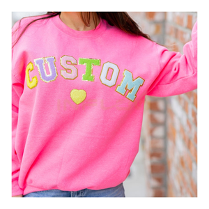 Sweat à capuche brodé en chenille pour femmes avec impression entièrement personnalisée Hoodies Street Wear décontracté tricoté personnalisé sweats à capuche unis pour femme - Product Image 1