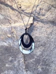 Collier pendentif en corne de buffle, bijoux tribaux naturels et durables pour femmes, haute qualité - Product Image 4