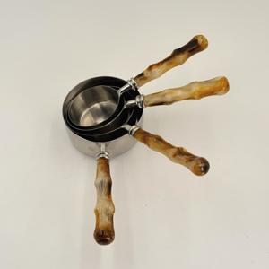 Accesorios de Cocina, Utensilios de Cocina Duraderos, Juego de 4 Tazas Medidoras de Acero Inoxidable con Mango de Resina de Diseño - Product Image 3