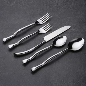 Luxury <b>Silver</b> Metal Flat <b>Light</b> Hammered With Yellow & White <b>Shade</b> Handle Cutlery Stainless Steel Cutlery Flatware Set - Product Image 4