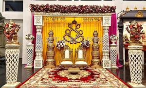 Hermosos nuevos diseños de fibra para interiores para ceremonias de bodas indias Atractiva decoración hindú Mandaps con sillas para eventos Australia - Product Image 4