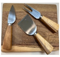 Nouveaux outils à fromage 4 pièces coupe-beurre fourchette ensemble couteau à fromage en acier inoxydable ensemble avec manche en bois de bambou de haute qualité