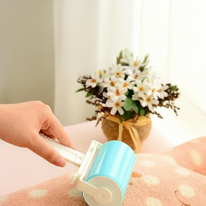 Lint and Dust Roller Tool-Washable Practical Apparel Care Product - Product Image 3