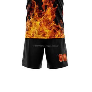 Uniformes de Fútbol Personalizados con Logotipo, 100% Poliéster, Secado Rápido, Mejor Calidad, Transpirables, Fabricados en Pakistán - Product Image 5