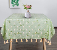 Nappe en coton tissé 100% blanche avec imprimé multicolore et côtés à franges 150x300cm 210GSM