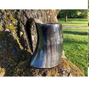 Tasse de corne à boire Viking écologique de couleur blanche fabriquée à la main à partir de 100% La personnalisation de la corne naturelle est disponible - Product Image 4