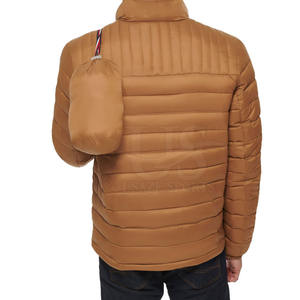 Chaqueta acolchada de hombre de alta calidad de Venta caliente para el invierno Ropa de calle cómoda con características transpirables y calefactables Talla XS - Product Image 3