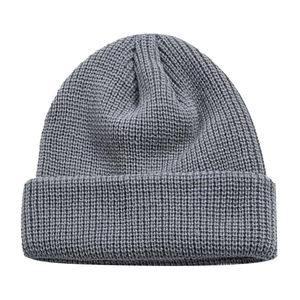 Bonnets d'hiver chauds pour hommes et femmes Chapeaux tricotés Nouveaux bonnets en laine avec logo personnalisé jacquard - Product Image 1