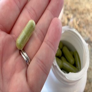 Cápsulas de Moringa en polvo orgánico puro 100%, fábrica OEM, extracto de hierbas rico en Superalimentos, cápsulas de Moringa de grado alimenticio - Product Image 2