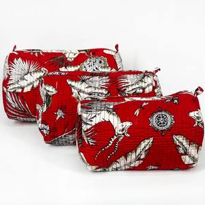 Handmade Quilted Cotton Case Set Vintage Eco-Friendly Durable Water Resistant Large Tropical Red Print Zipper Travel <b>Makeup</b> - Product Image 1