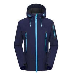 Chaqueta Softshell personalizada de alta calidad para hombres jóvenes Lona impermeable Long Puffer High Street Style Diseño OEM para invierno - Product Image 3