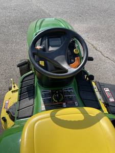 Tracteur de pelouse Johnn Deere X350 d'occasion à vendre de qualité industrielle Moteur 2 temps 125cc Puissance 1600W Tension 24V - Product Image 5