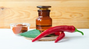 Aceite Portador de Masaje a Precio de Mayoreo, Aceite Puro de Semilla de Goji Orgánico, Aceite de Bayas de Goji para Aromaterapia, Aceite Portador de Goji de la Mejor Calidad de la India - Product Image 3