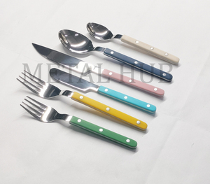 Ensemble de couverts réutilisables Bistrot multicolores en acier inoxydable avec finition argentée polie, service de table 6 pièces pour la cuisine - Product Image 5