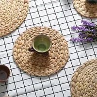Matériau naturel en osier paille jonc de mer napperon vaisselle décoration de mariage en gros chargeur assiettes sous-verres maison restaurants